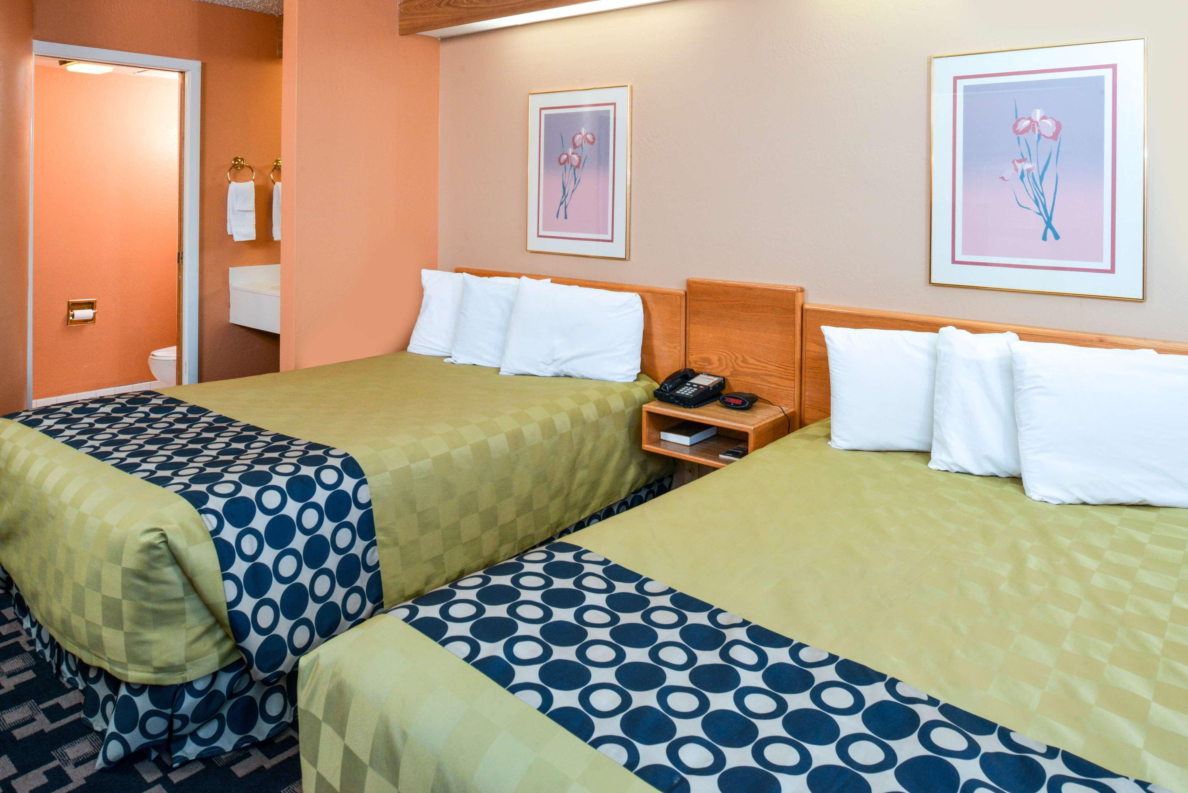 Americas Best Value Inn Роулинс Экстерьер фото